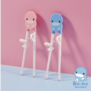 KU3038 bộ đũa cho bé tập ăn 2 years up
