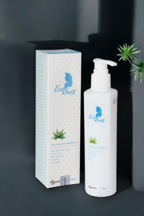 Dung dịch vệ sinh phụ nữ Eva swift 100ml Tự Nhiên