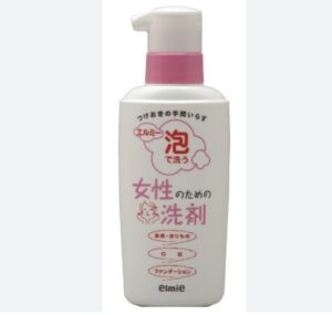 Konbini Nước giặt đồ lót và tẩy các vết bẩn siêu mạnh KOSE 200ml