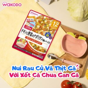 Nui rau củ và thịt gà với xốt cà chua gan gà
